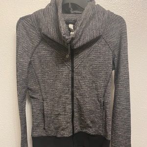 Lululemon fleece